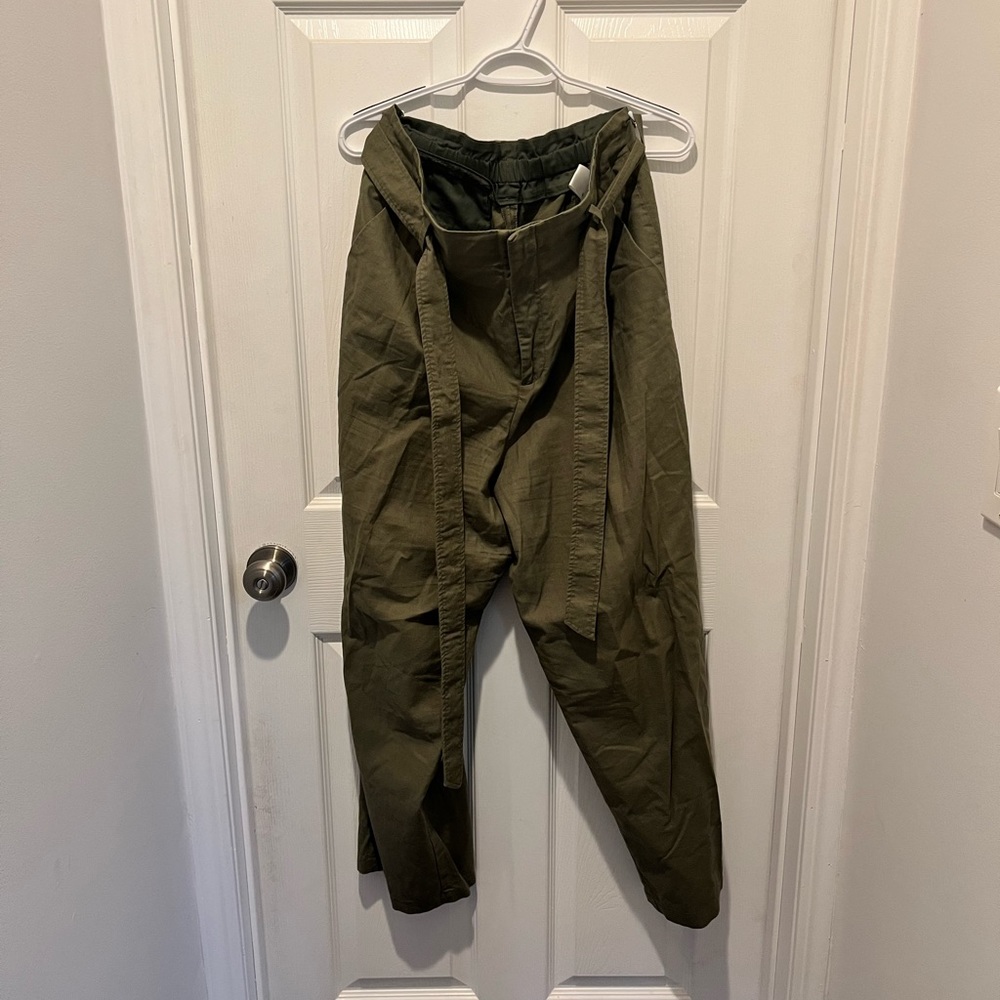 Uniqlo linen-cotton paper bag pants with belt